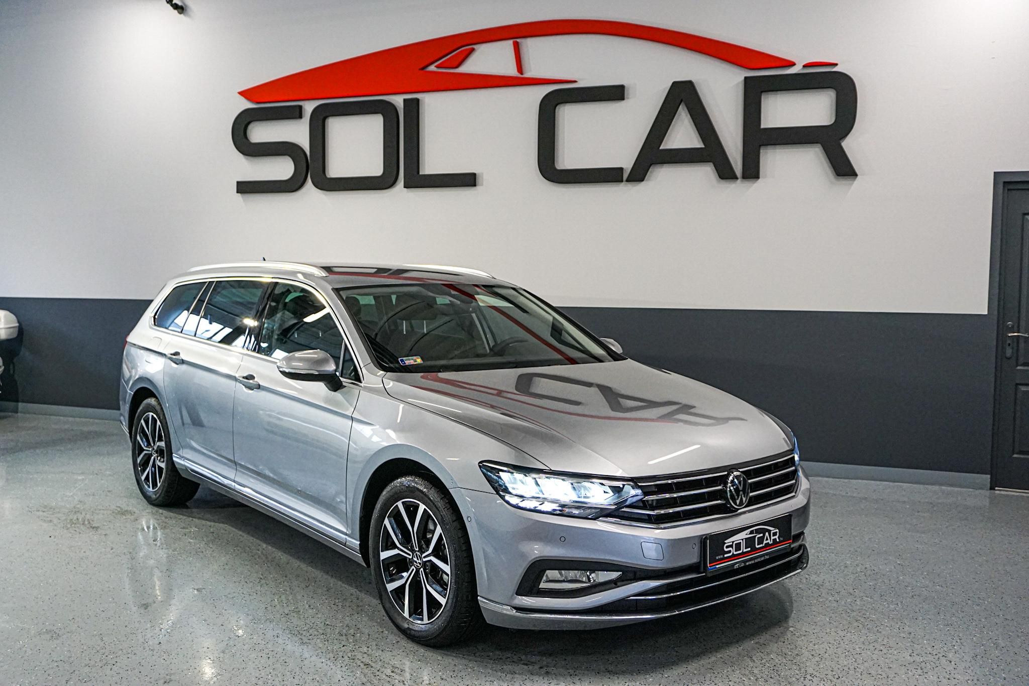 VOLKSWAGEN PASSAT VIII Variant 2.0 TDI SCR Elegance DSG LED/KLÍMA/DISTRO/NAVI/RADAR/KAMERA/KEYLESS/ALCANT/ÁFA!